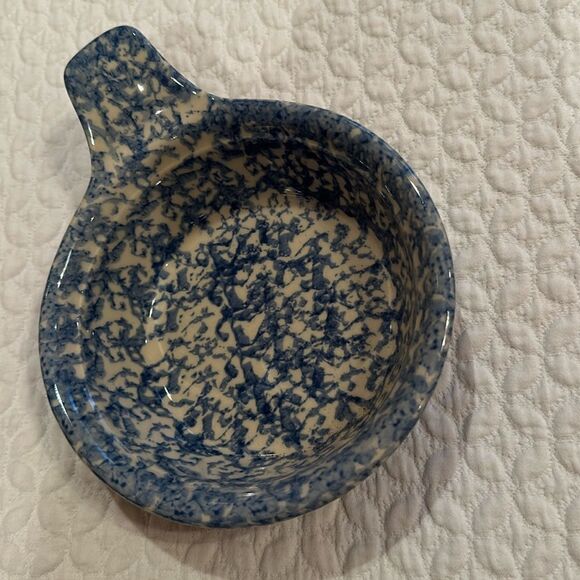 Henn Pottery Lugged Bowl Blue Spongewear Soup Dip Appetizer - Picture 1 of 6